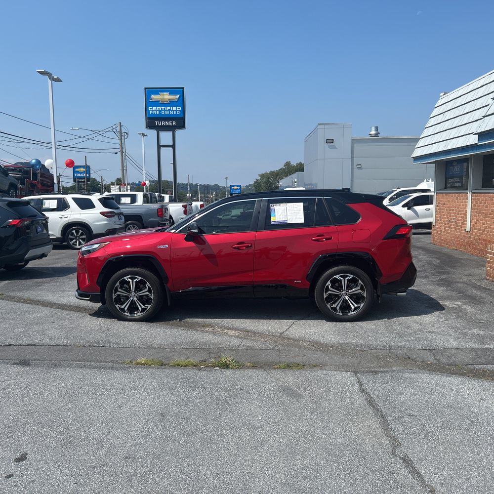 2024 Toyota RAV4 Prime XSE