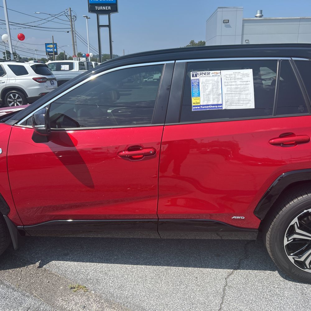2024 Toyota RAV4 Prime XSE