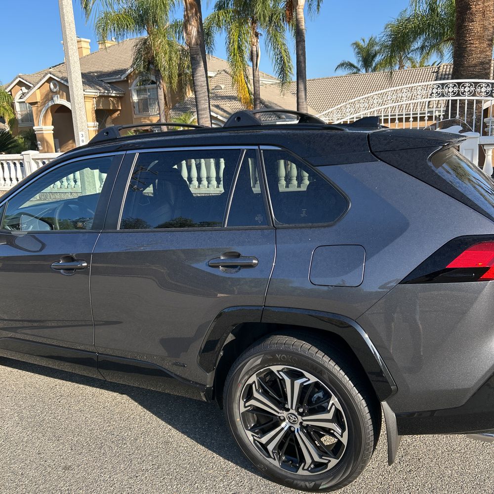 2025 Toyota RAV4 Plug-in Hybrid XSE