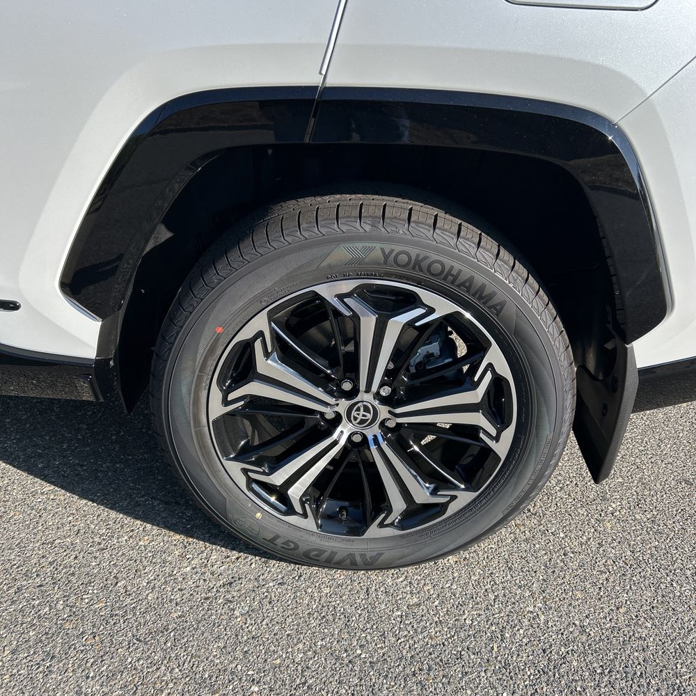 2025 Toyota RAV4 Plug-in Hybrid XSE