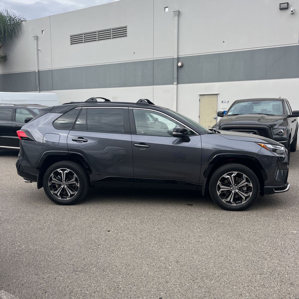 2025 Toyota RAV4 Plug-in Hybrid XSE