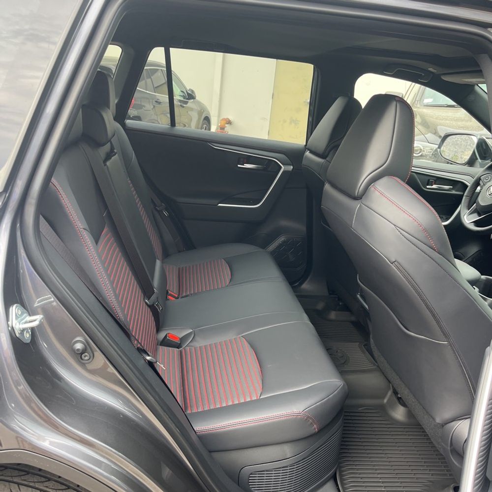 2025 Toyota RAV4 Plug-in Hybrid XSE