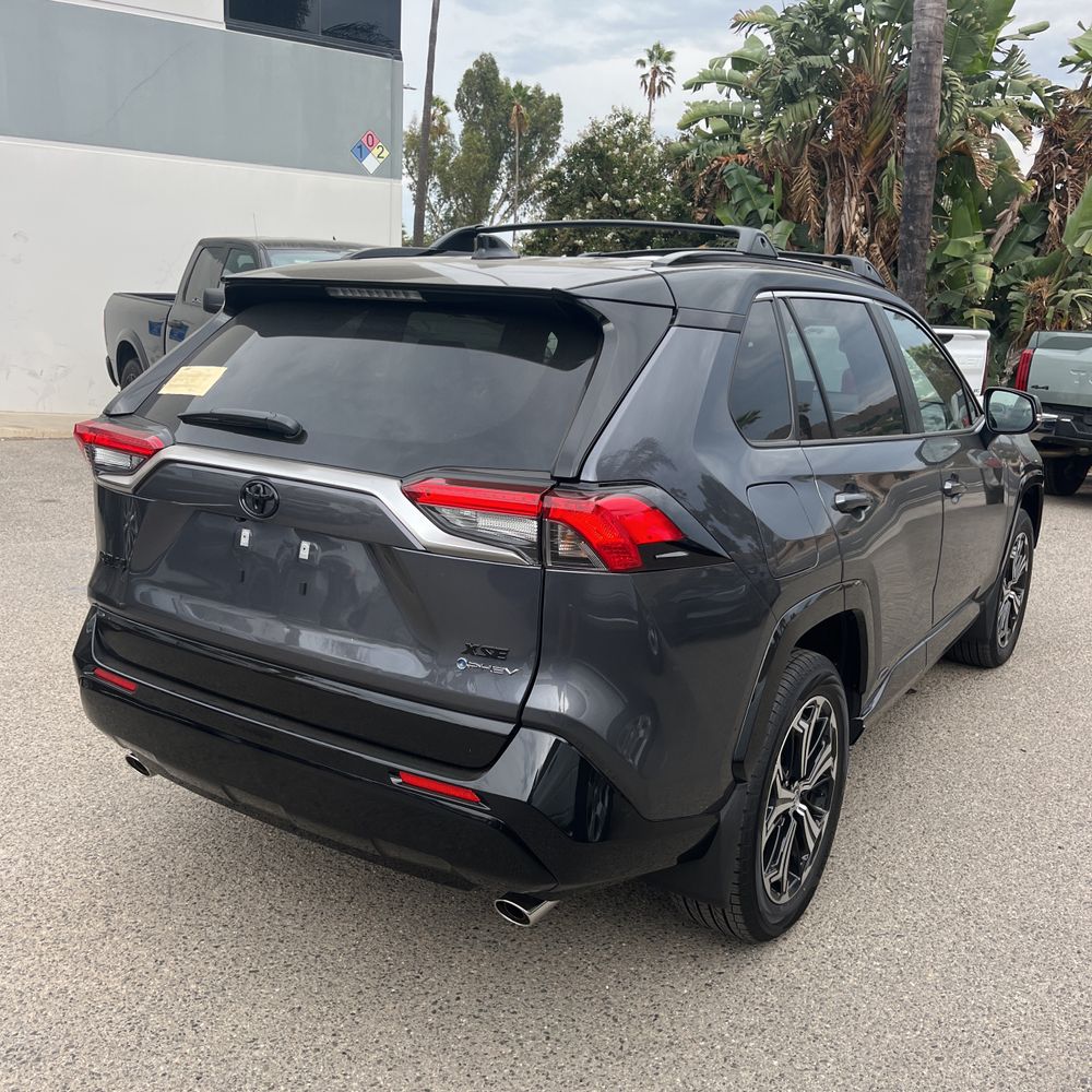 2025 Toyota RAV4 Plug-in Hybrid XSE
