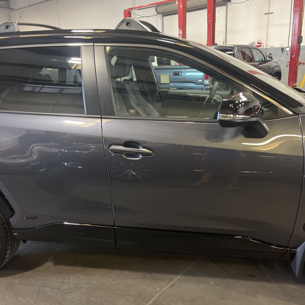 2025 Toyota RAV4 PHEV XSE 4D SUV AWD
