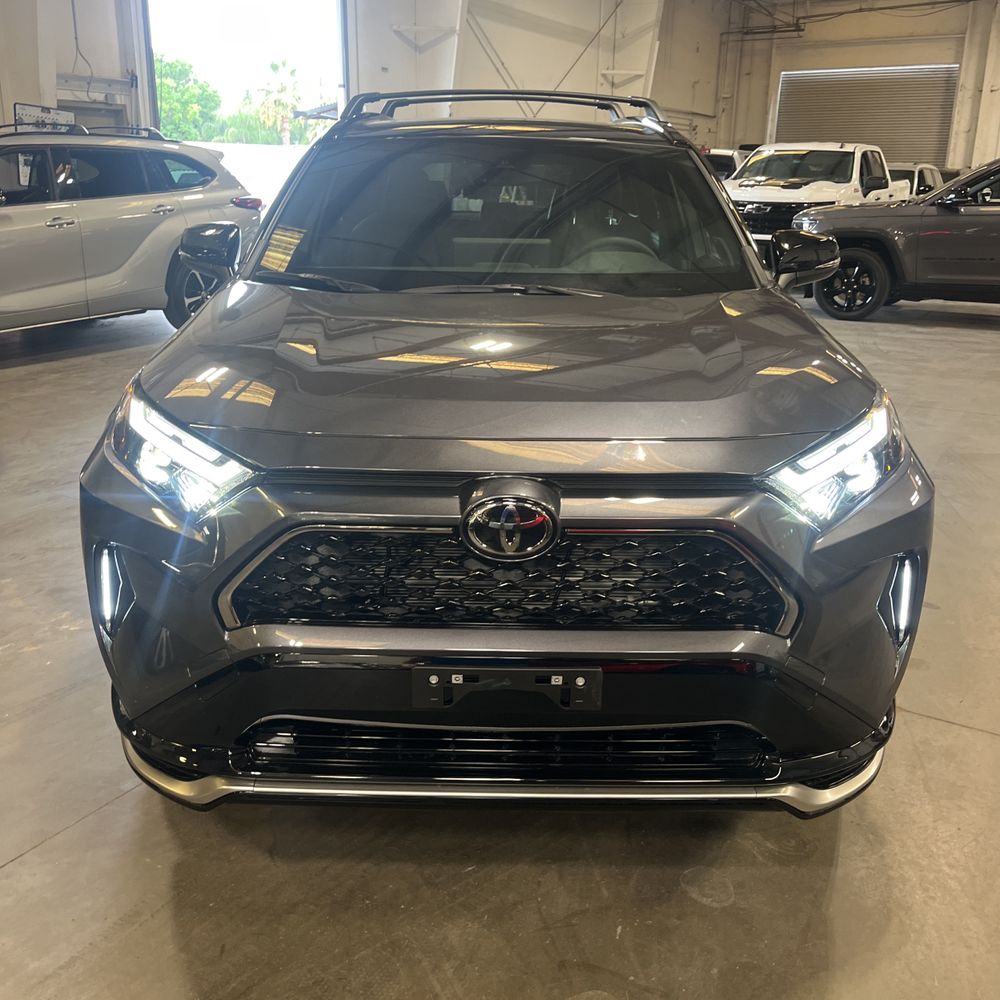 2025 Toyota RAV4 PHEV XSE 4D SUV AWD