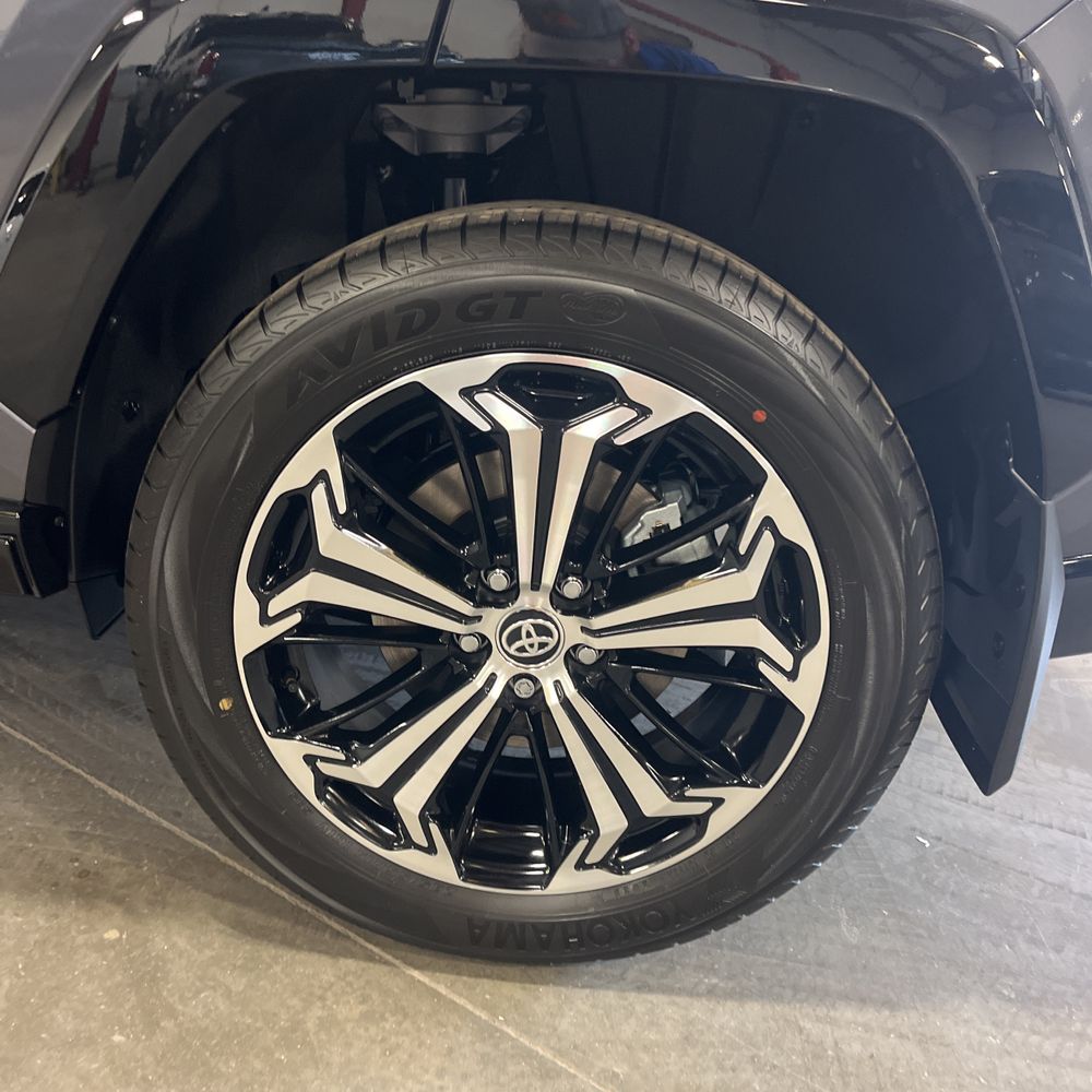 2025 Toyota RAV4 PHEV XSE 4D SUV AWD