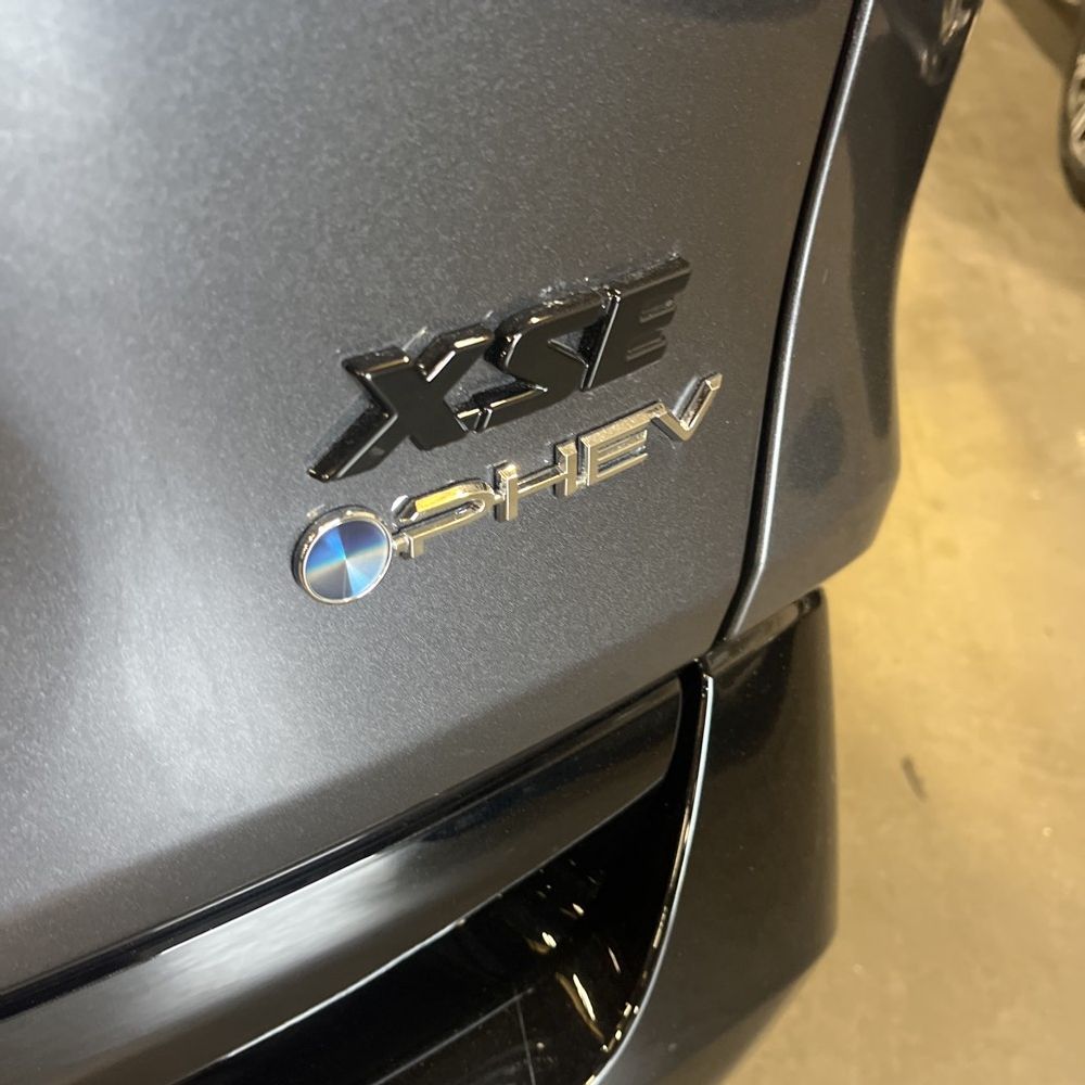 2025 Toyota RAV4 PHEV XSE 4D SUV AWD