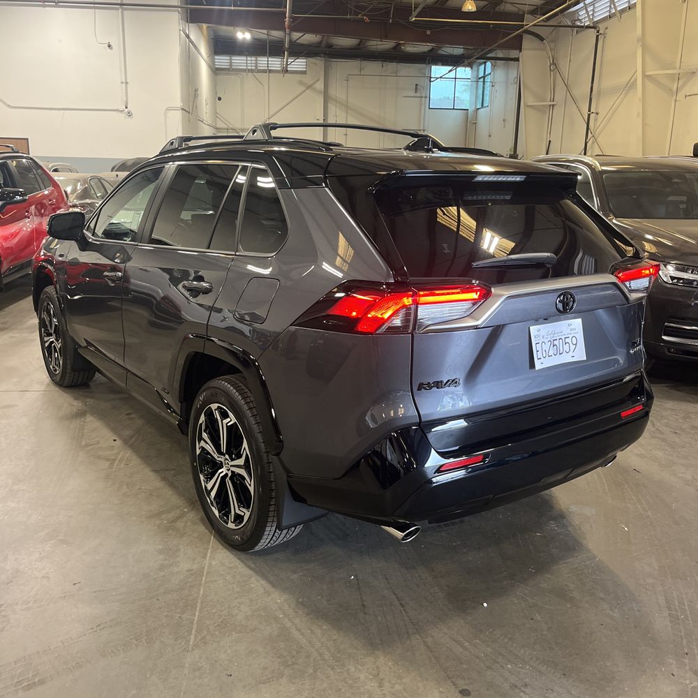 2025 Toyota RAV4 PHEV XSE 4D SUV AWD