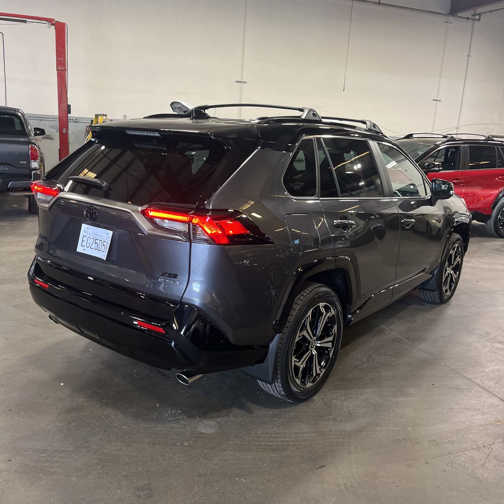 2025 Toyota RAV4 PHEV XSE 4D SUV AWD