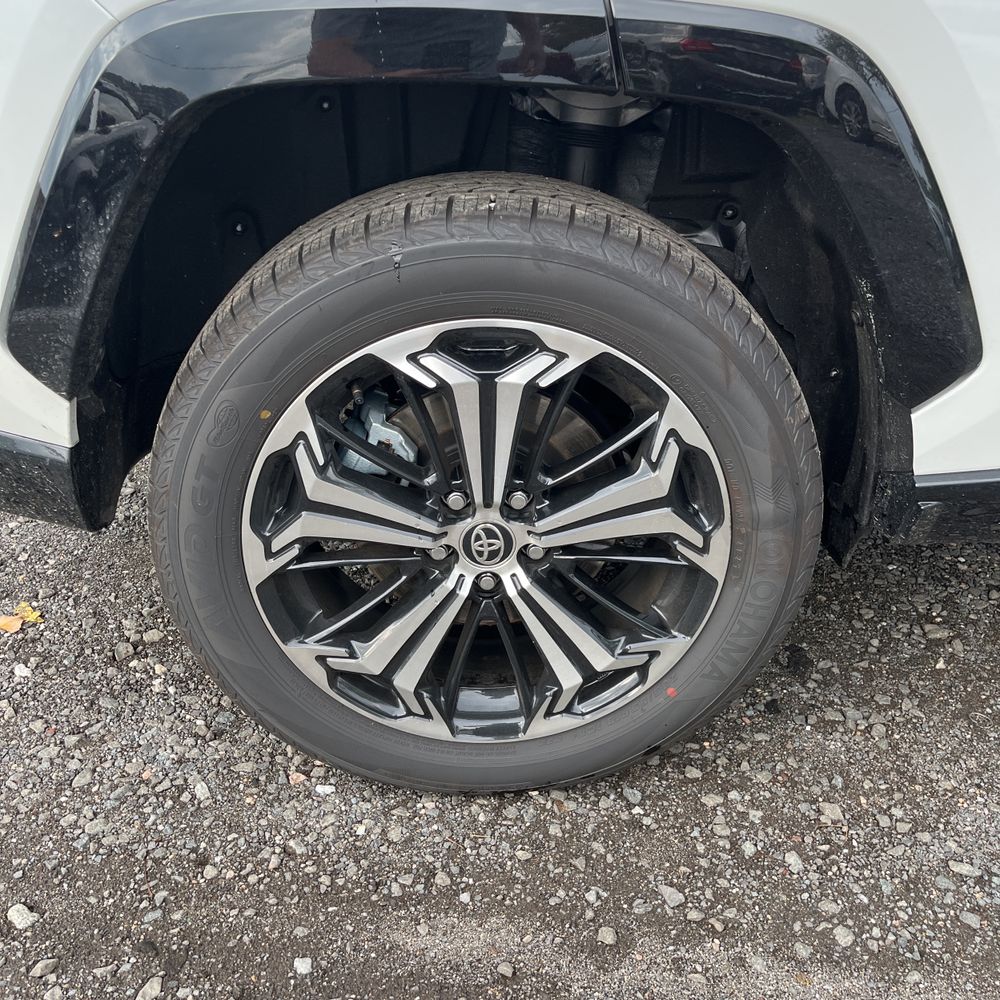 2025 Toyota RAV4 Plug-in Hybrid XSE