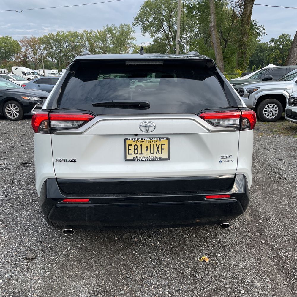 2025 Toyota RAV4 Plug-in Hybrid XSE