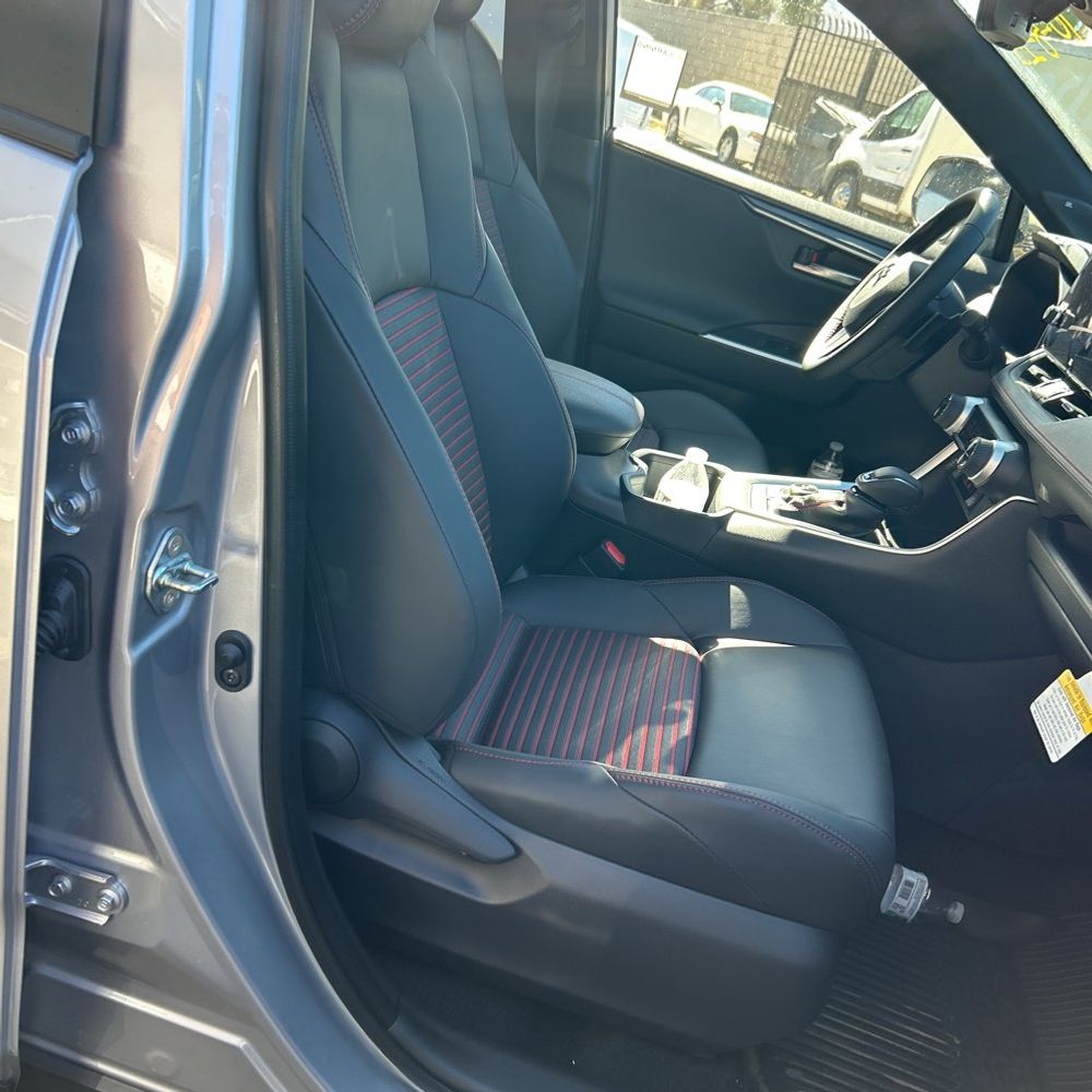 2025 Toyota RAV4 Plug-in Hybrid XSE