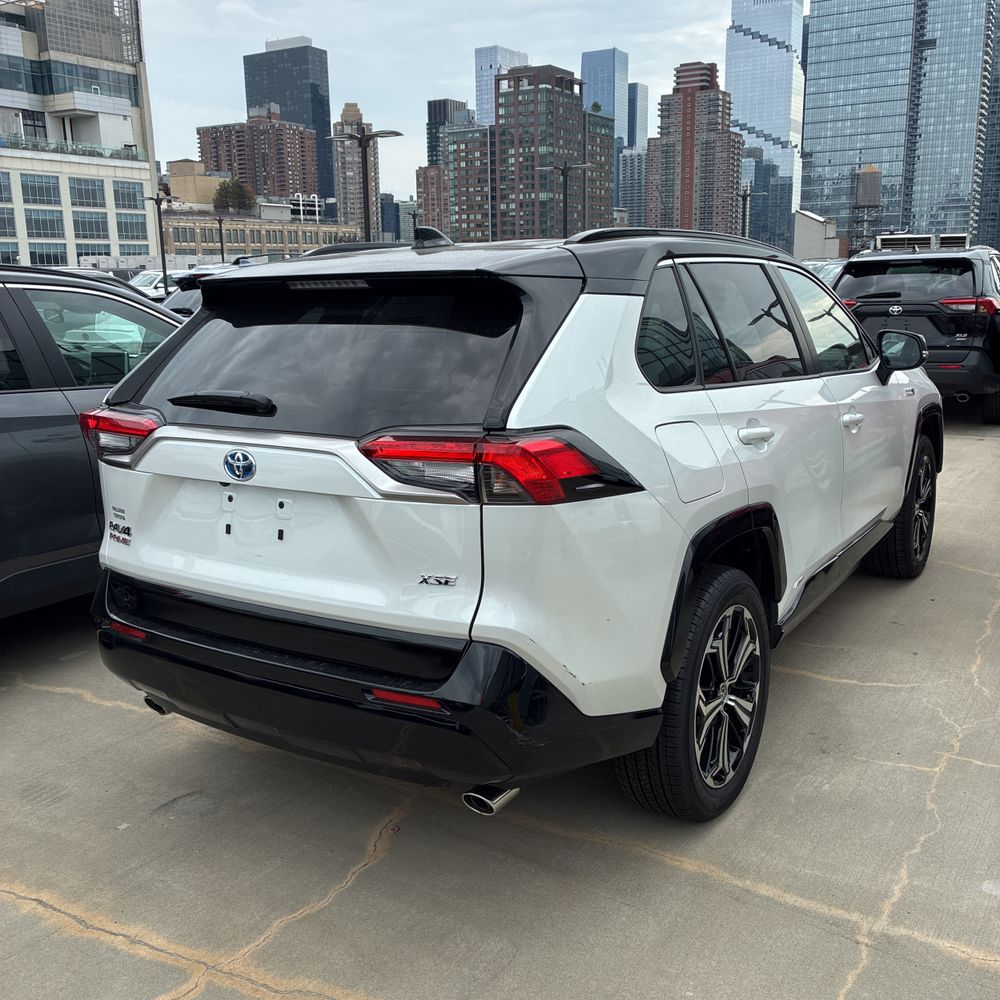 2023 Toyota RAV4 Prime XSE