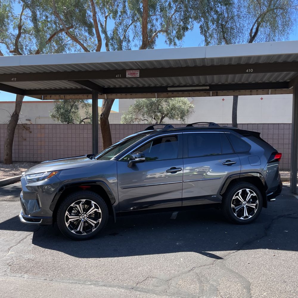 2025 Toyota RAV4 Plug-in Hybrid XSE