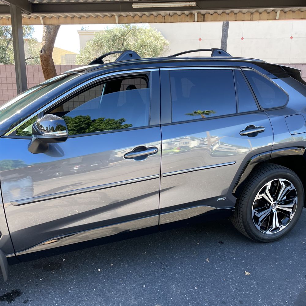 2025 Toyota RAV4 Plug-in Hybrid XSE