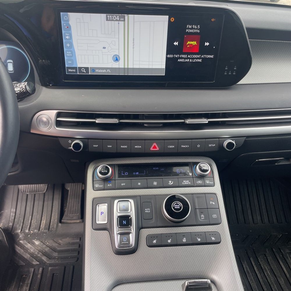 2025 Hyundai PALISADE SEL Premium
