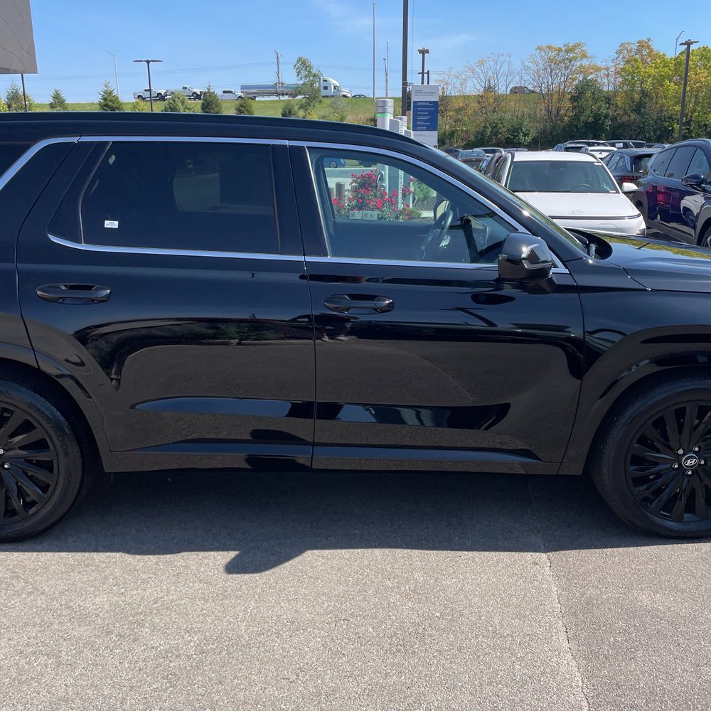 2025 Hyundai PALISADE Calligraphy Night Edition