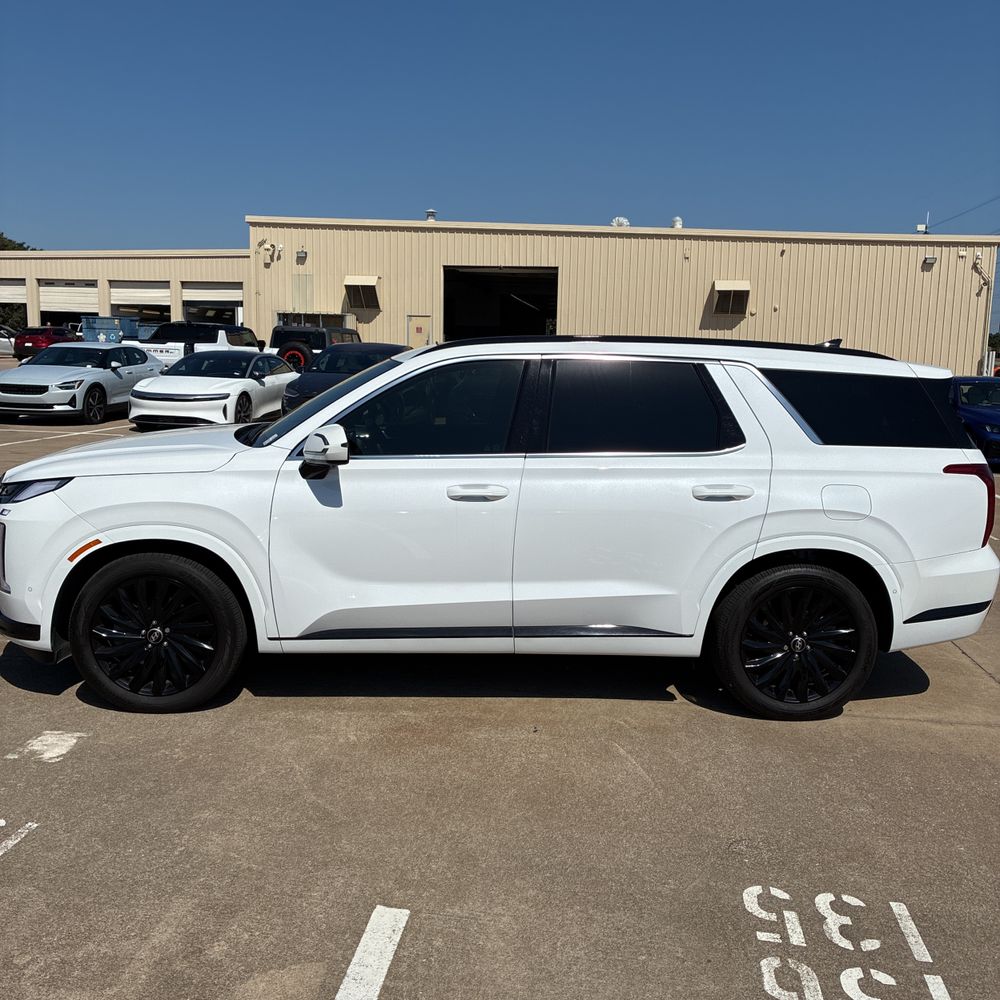2025 Hyundai PALISADE Calligraphy Night Edition