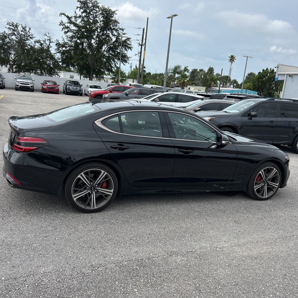 2024 Genesis G70 3.3T Sport Advanced