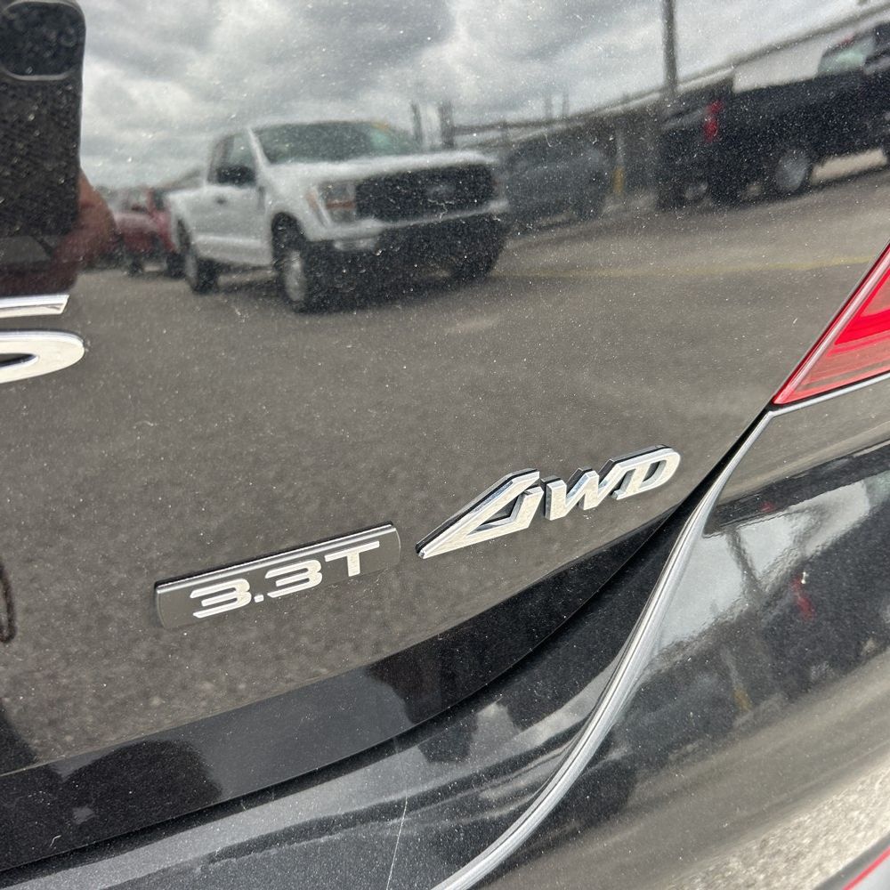 2024 Genesis G70 3.3T Sport Advanced