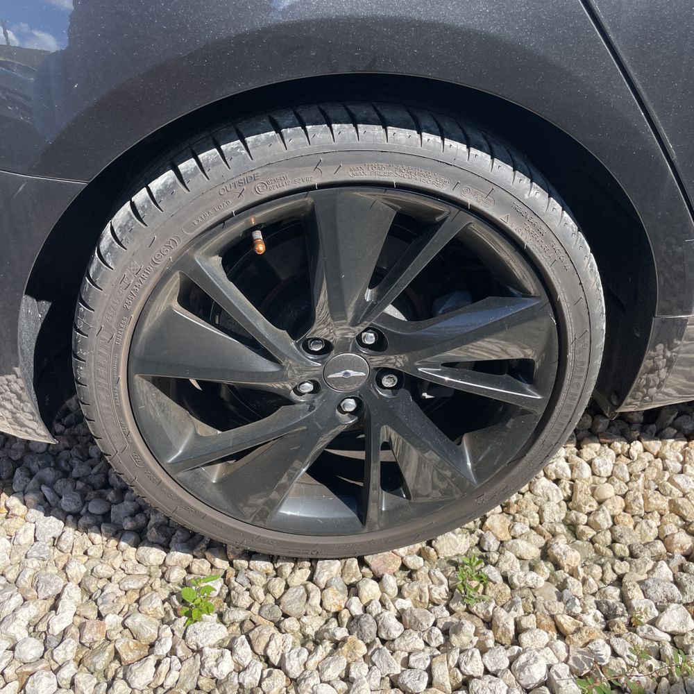 2023 Genesis G70 3.3T Standard