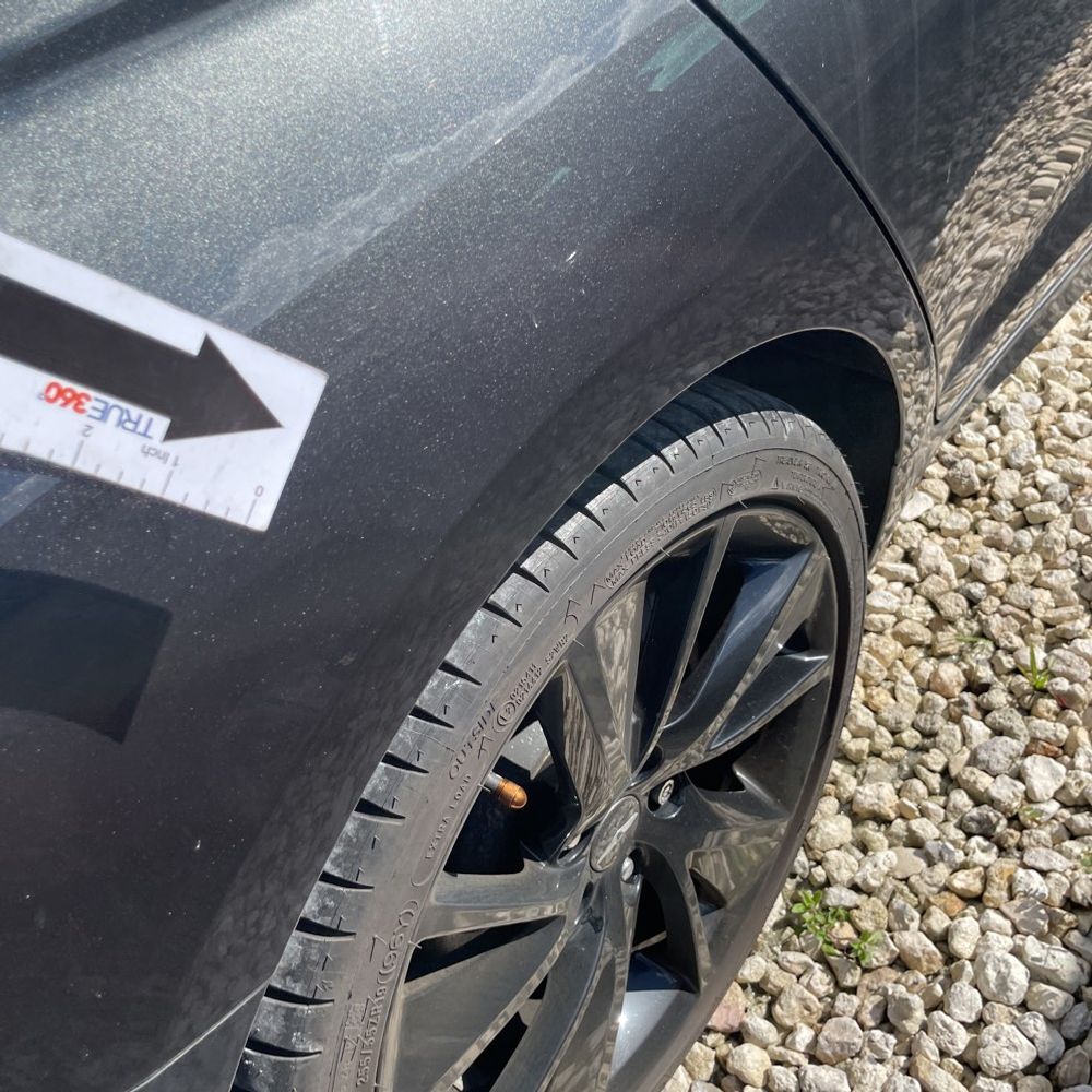 2023 Genesis G70 3.3T Standard
