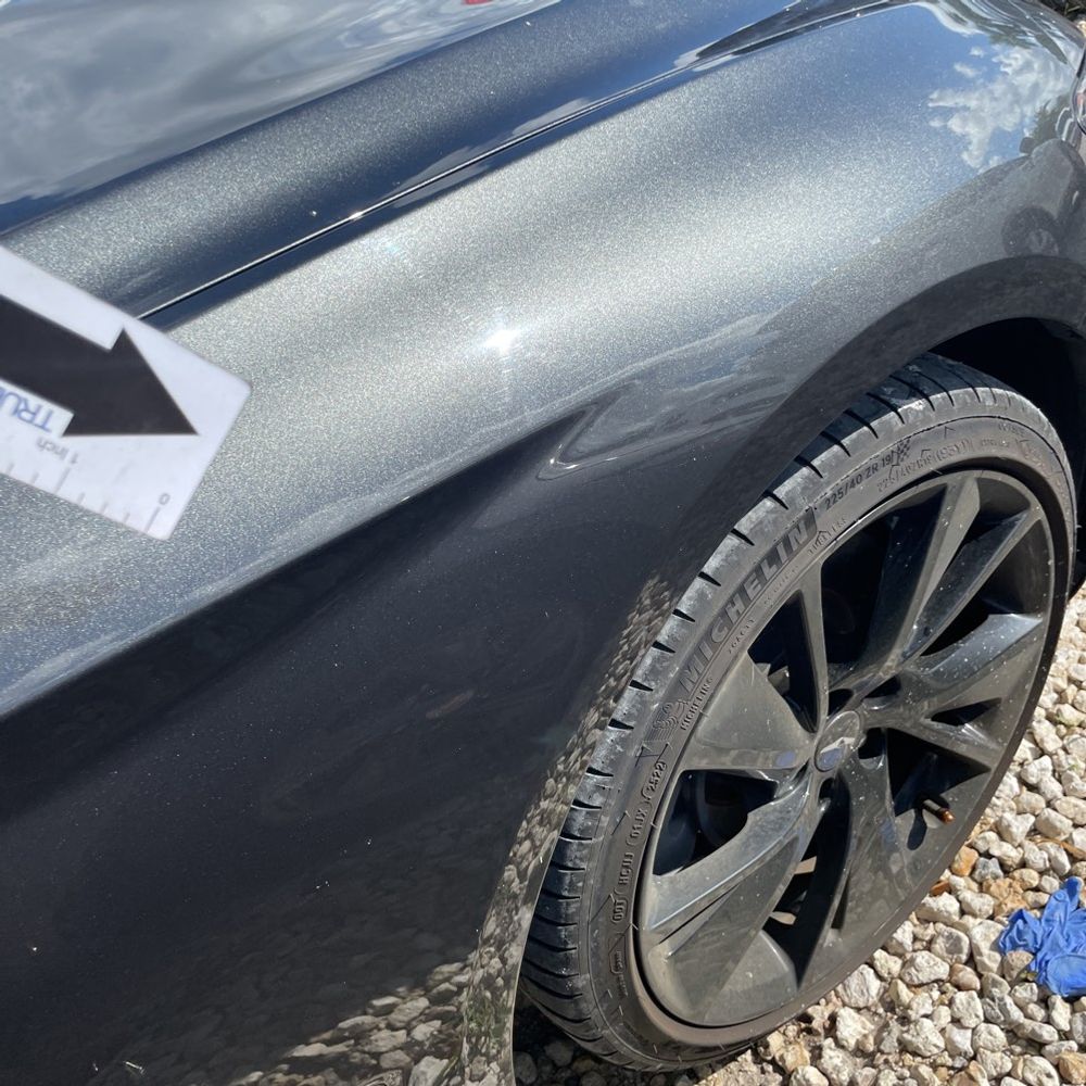 2023 Genesis G70 3.3T Standard