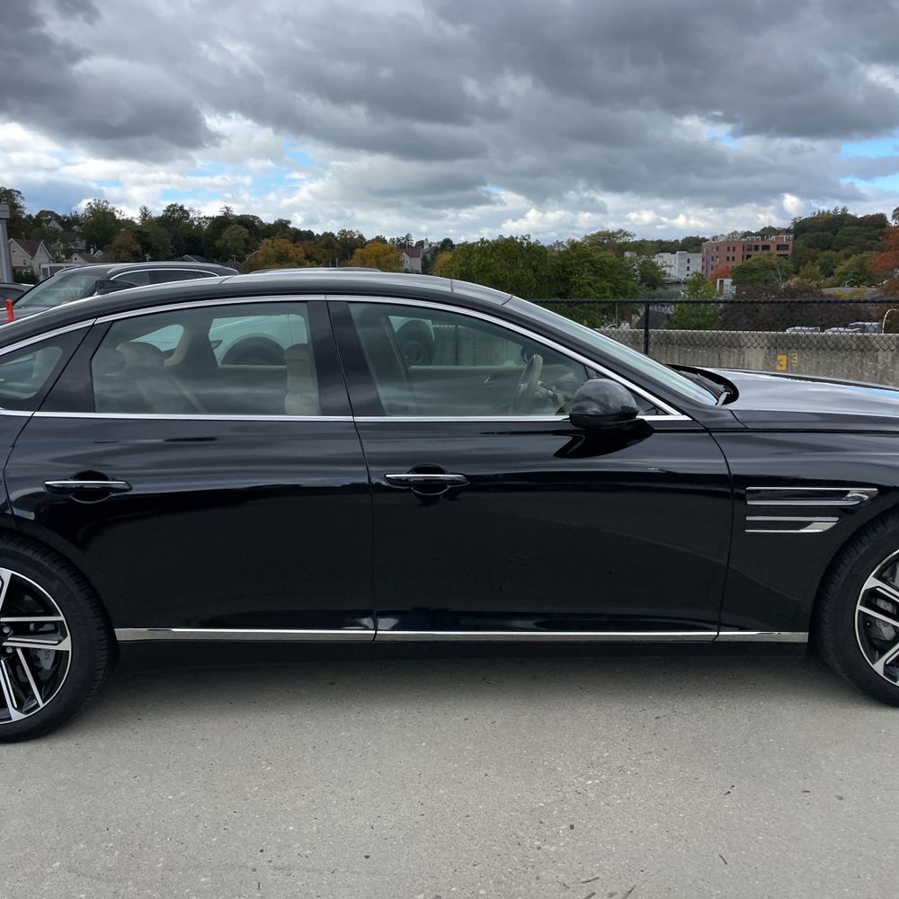 2025 Genesis G80 2.5T Advanced