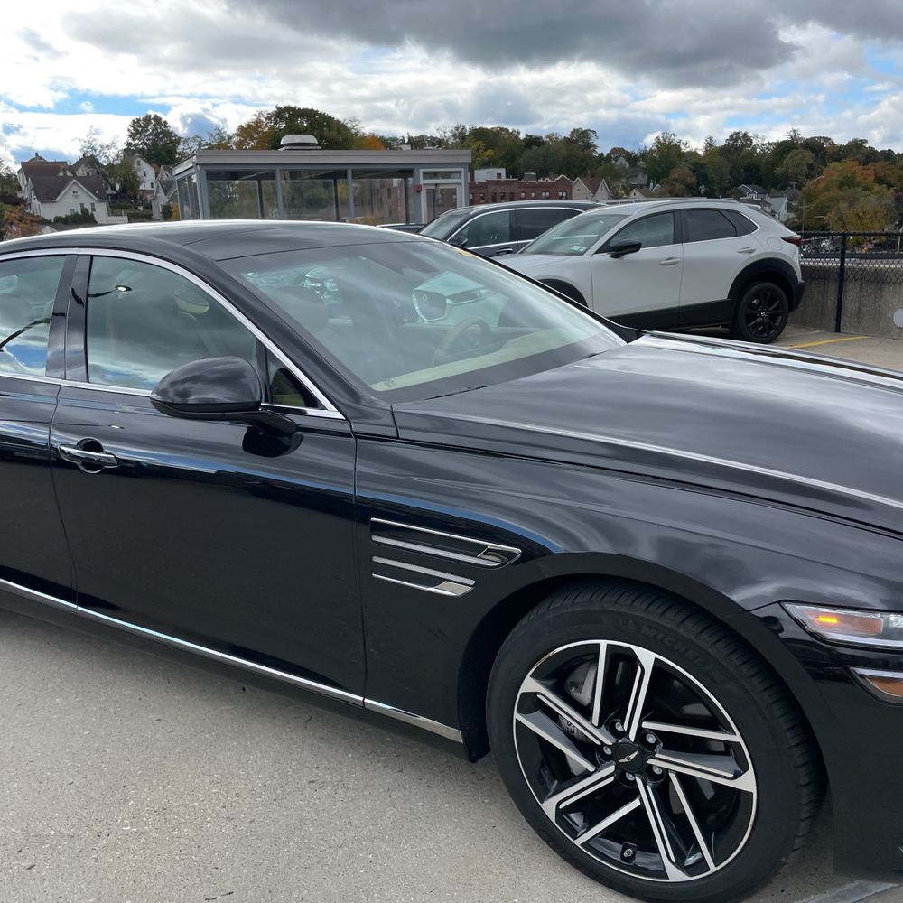 2025 Genesis G80 2.5T Advanced