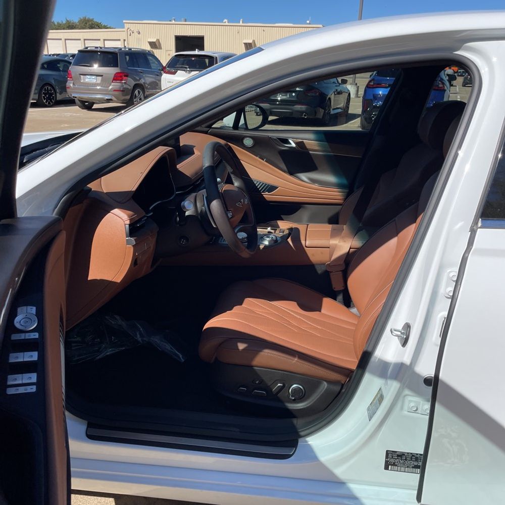 2024 Genesis Electrified G80 Advanced