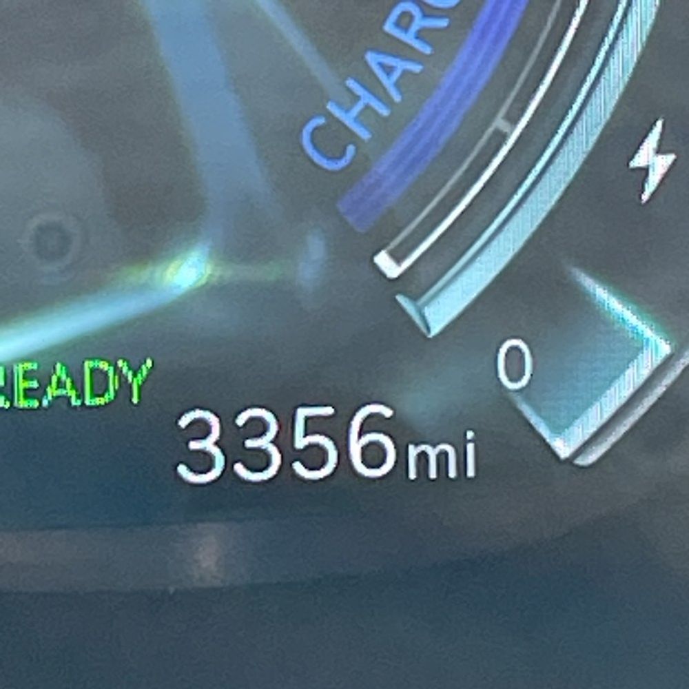 2024 Genesis Electrified G80 Advanced