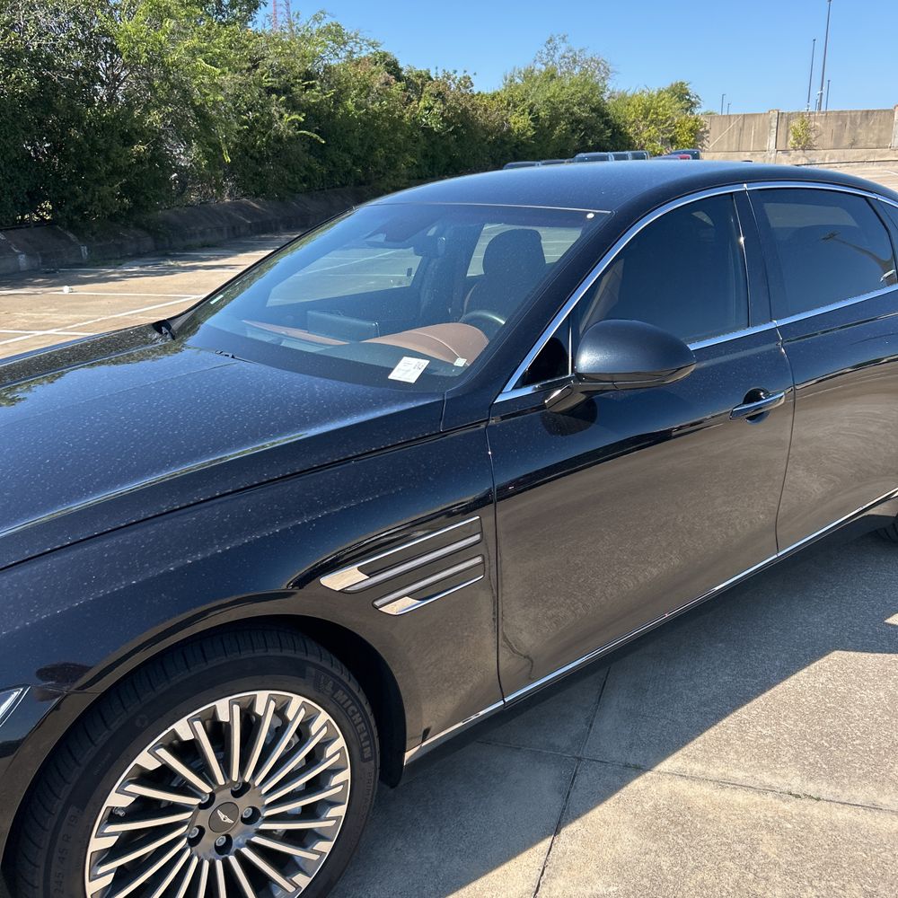 2024 Genesis Electrified G80 Advanced
