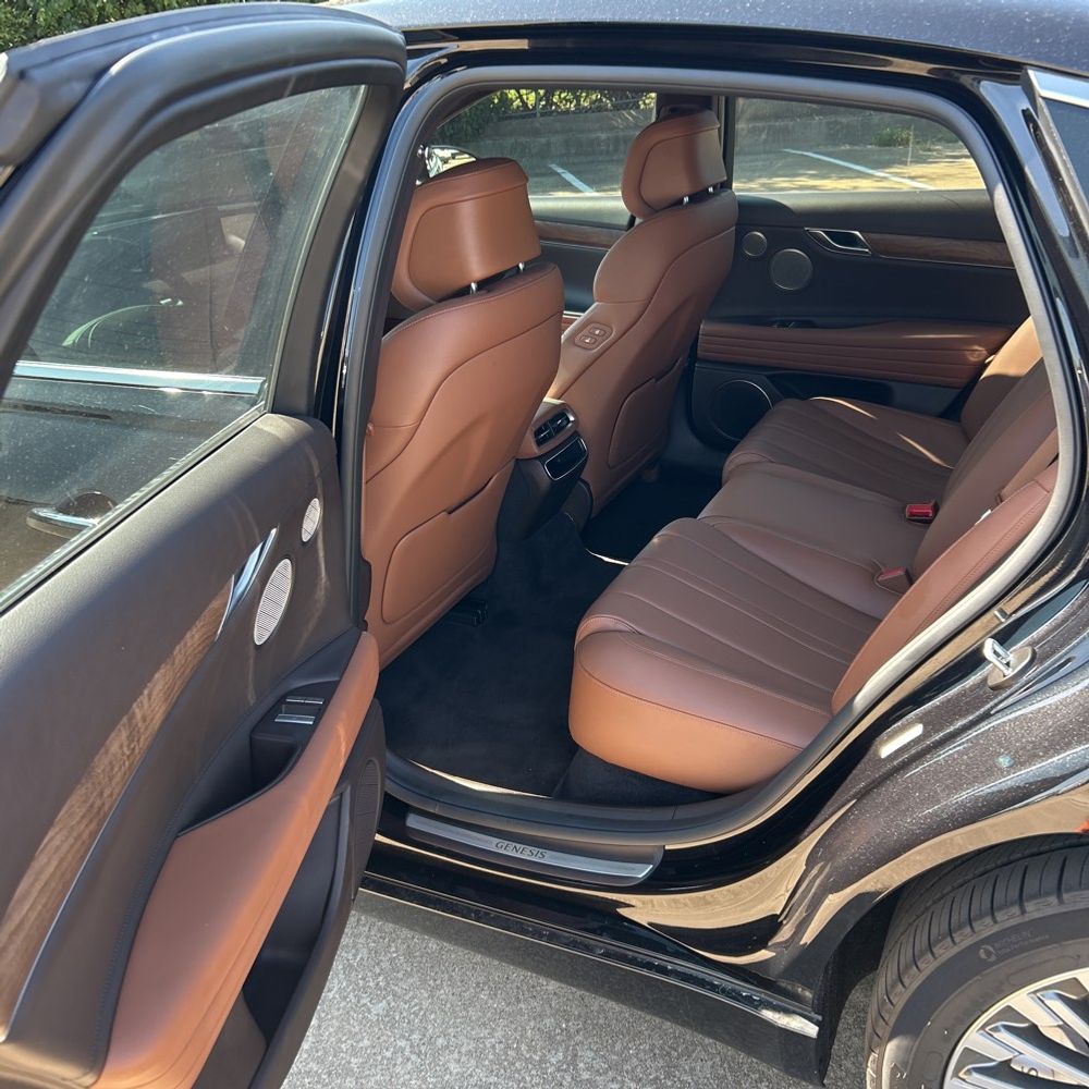2024 Genesis Electrified G80 Advanced