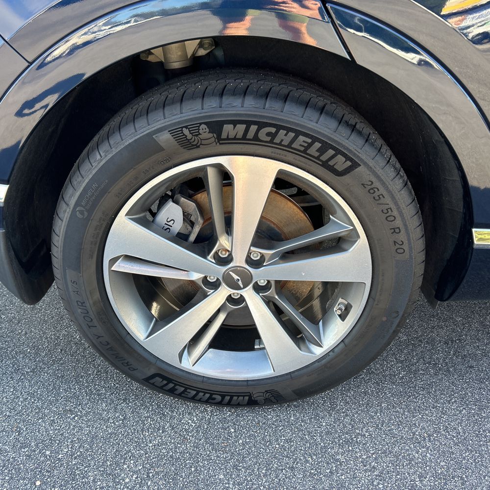 2023 Genesis GV80 2.5T