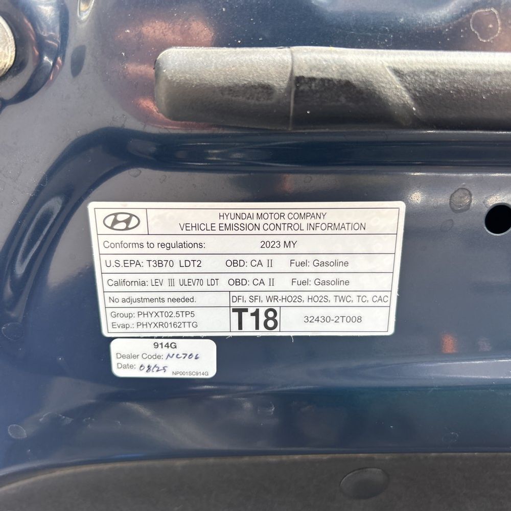2023 Genesis GV80 2.5T