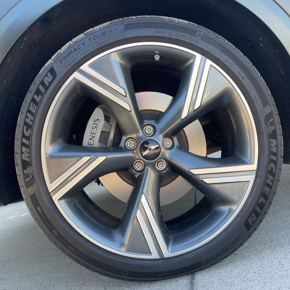2025 Genesis GV80 2.5T Prestige