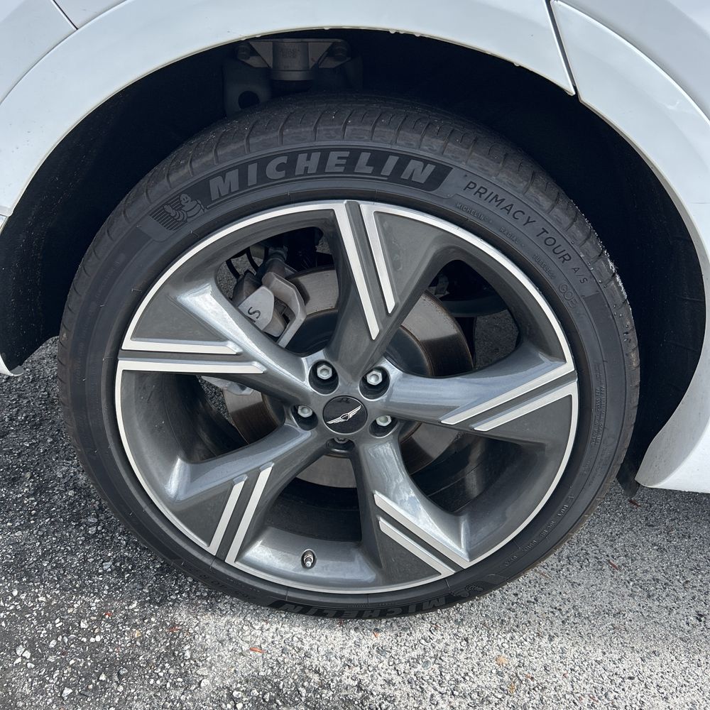 2025 Genesis GV80 2.5T Prestige