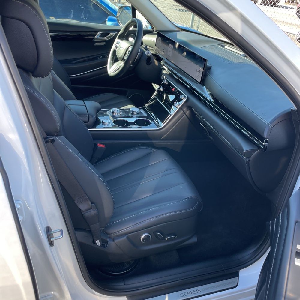 2025 Genesis GV80 2.5T Standard