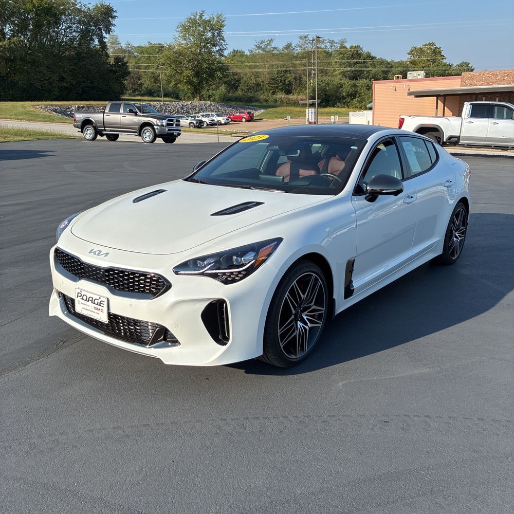 2023 Kia Stinger GT2