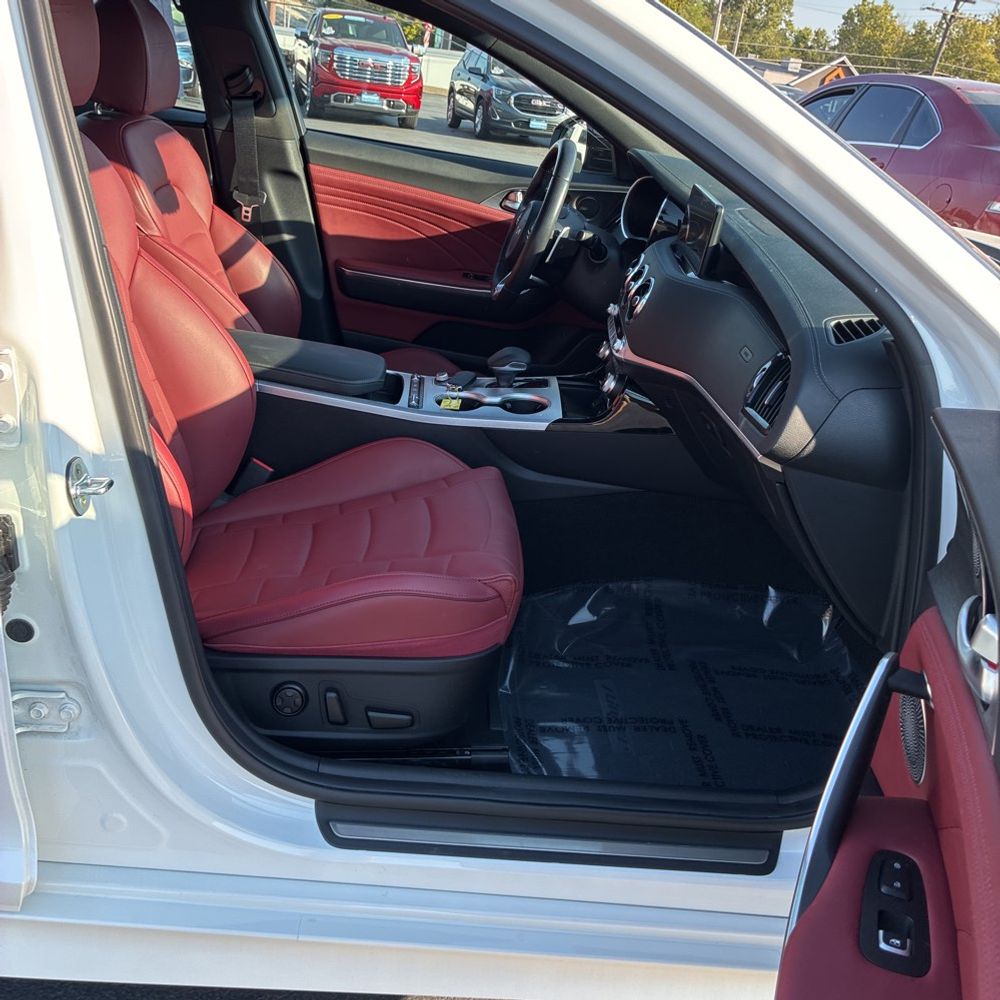 2023 Kia Stinger GT2