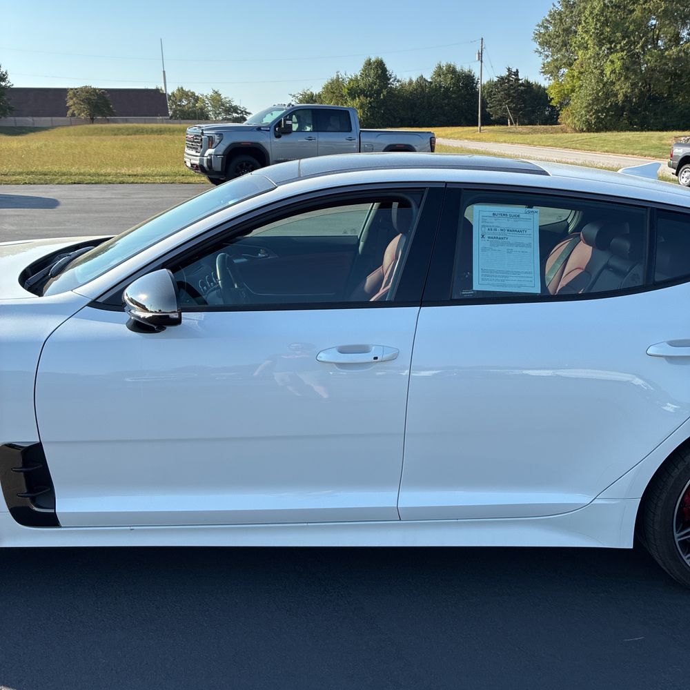 2023 Kia Stinger GT2