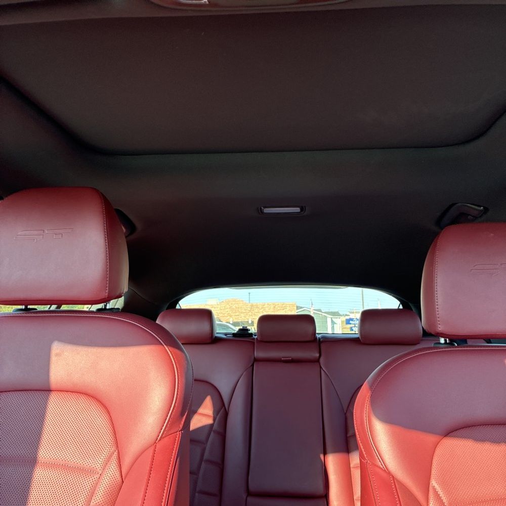 2023 Kia Stinger GT2