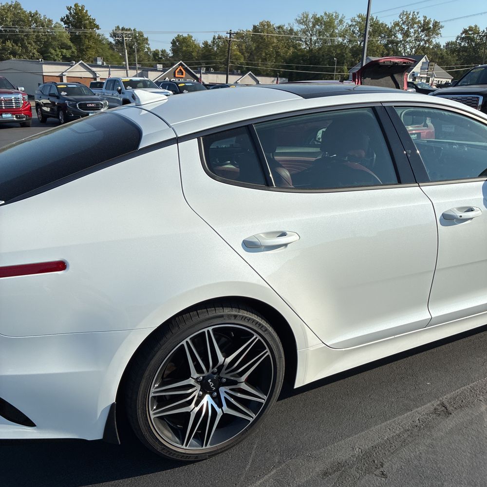 2023 Kia Stinger GT2