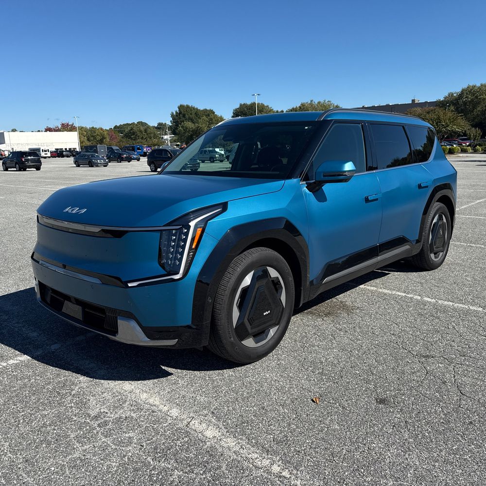 2024 Kia EV9 Land