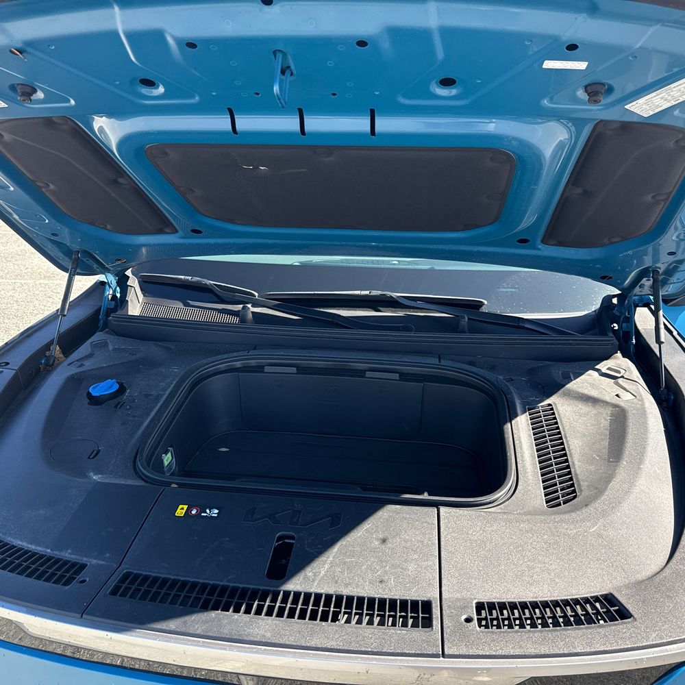2024 Kia EV9 Land