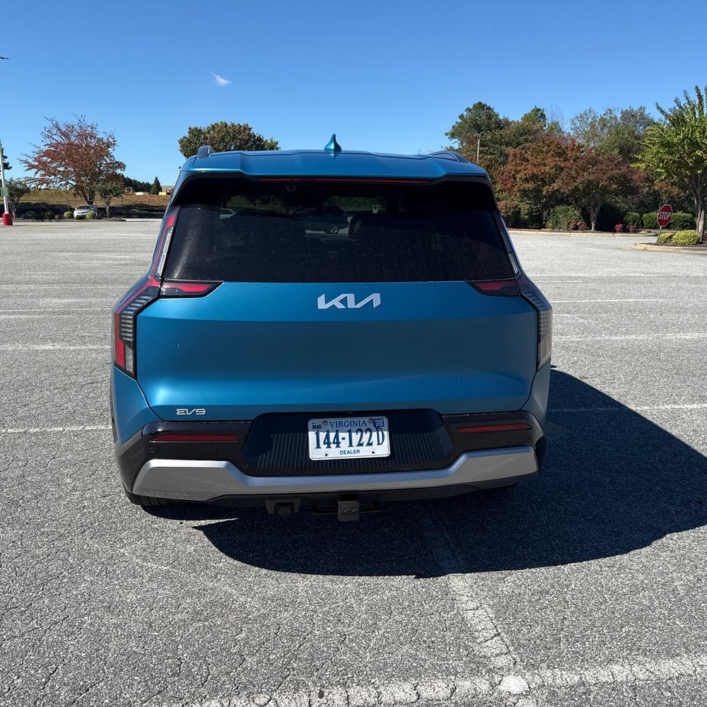 2024 Kia EV9 Land