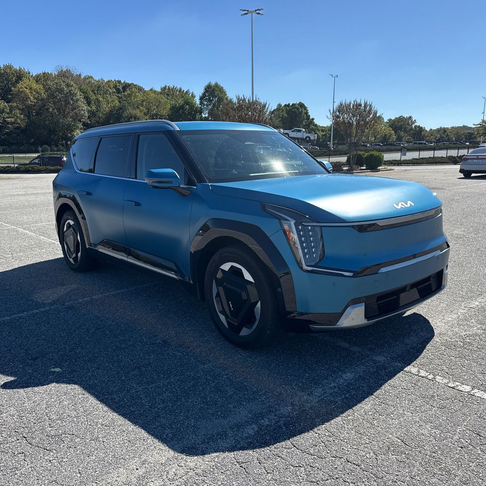 2024 Kia EV9 Land