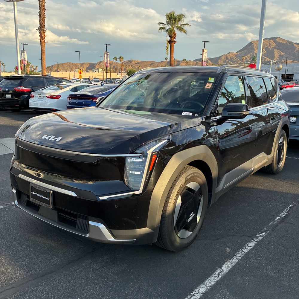 2024 Kia EV9 Wind