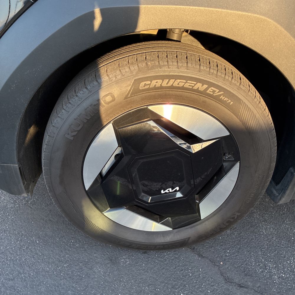 2024 Kia EV9 Wind