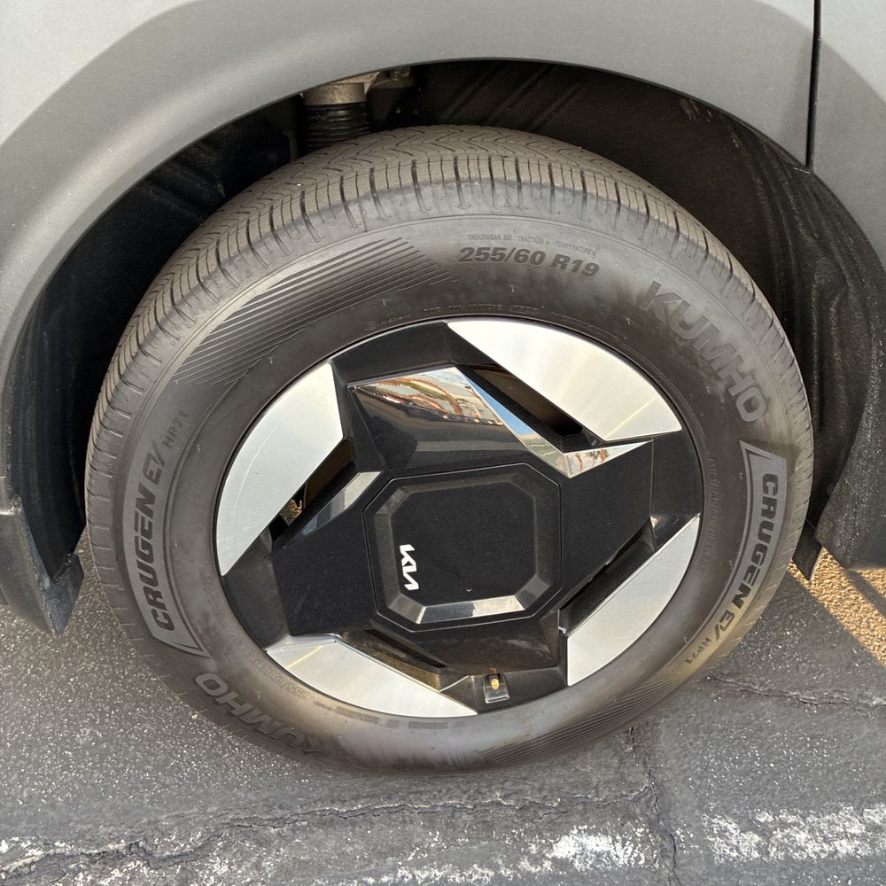2024 Kia EV9 Wind